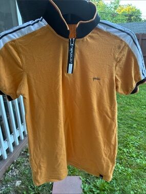 Men's Short-Sleeve Zip Collar Shirt in Mustard